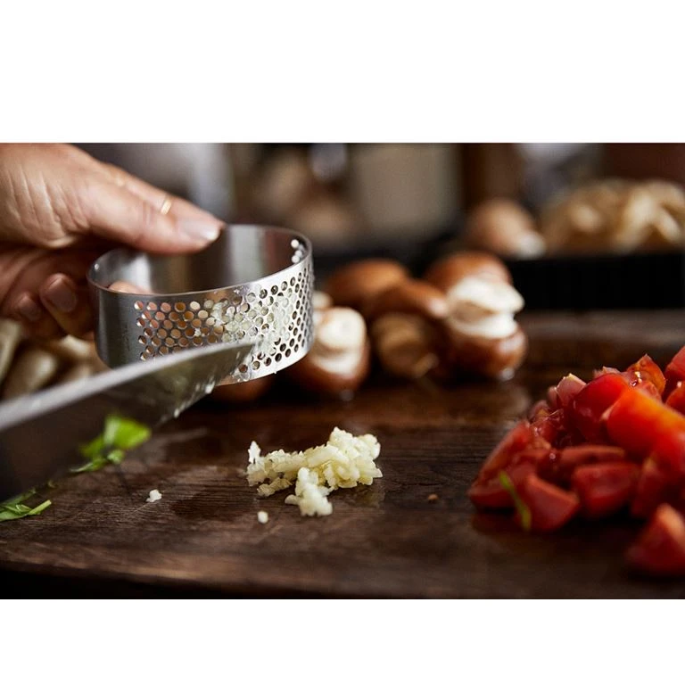 Zone Singles Hvidløgspresser, Mat Rustfrit Stål 2 Zone Singles Hvidløgspresser, Mat Rustfrit Stål - Billede 2