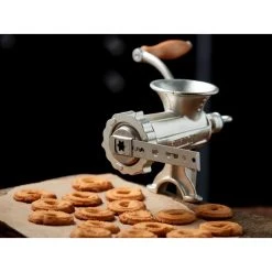 Funktion Kødhakker No. 8 -Fiskars butik 238970 detail 1 high