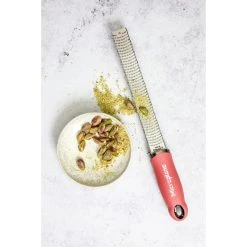 Microplane Premium Classic Zester Rivejern -Fiskars butik 46123 80 300 m