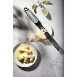 Microplane Premium Classic Zester Rivejern -Fiskars butik 46727 70 300 m