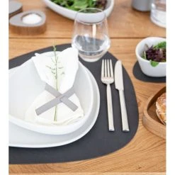 LIND DNA Curve Nupo Table Mat, Sort, Large -Fiskars butik 5711590243405 4