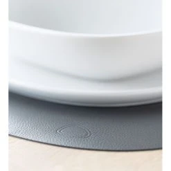 LIND DNA Serene Curve Dækkeserviet, Antracit -Fiskars butik 991476 5