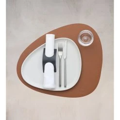 LIND DNA Serene Curve Dækkeserviet, Natur, Large 9 LIND DNA Serene Curve Dækkeserviet, Natur, Large -Fiskars butik 991493 2