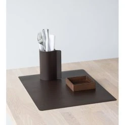 LIND DNA Serene Square Dækkeserviet, Hassel, Large -Fiskars butik 991504 3